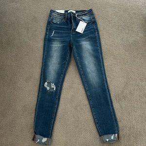 Size 26 Vervet high rise skinny jean, medium wash, distressing, new with tags